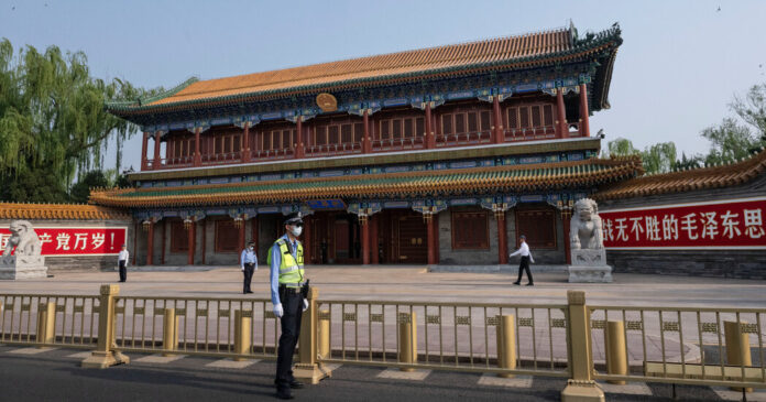 13trump-xi-landmarks-bgcl-facebookJumbo.jpg