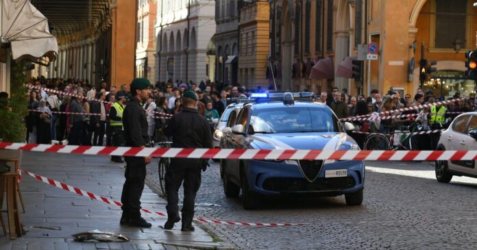 16int-italy-car-ramming-qwpt-facebookJumbo.jpg
