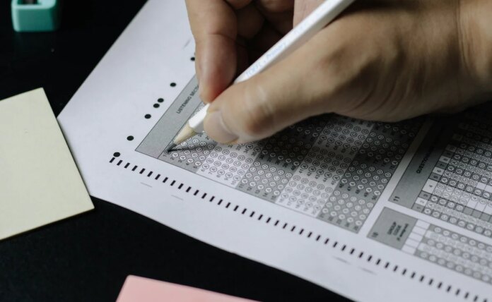 8kin8q6g_entrance-exam-generic_625x300_14_June_24.jpg