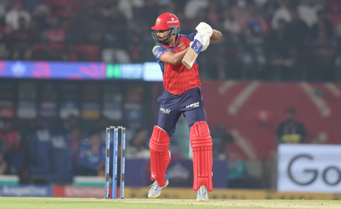 97fkfpls_shreyas-iyer-bcci_625x300_11_May_26.jpg