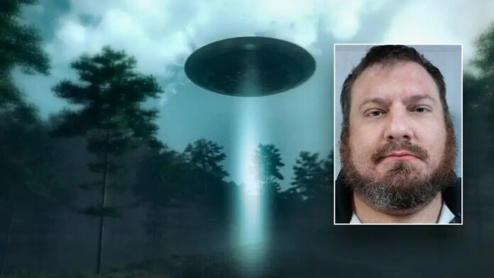 Clinton-Wayne-Nelan-UFO-001.jpeg