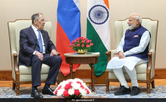 ksculhbo_pm-modi-and-lavrov_625x300_15_May_26.jpeg