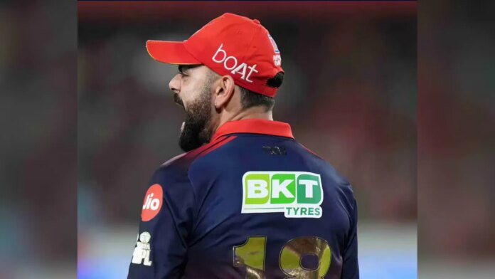 l83n0gj8_virat-kohli-_625x300_23_May_26.jpg