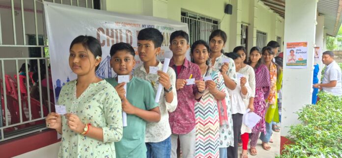 Children Cast Ballots, Elect Their Own Cabinet in South Dinajpur’s First Child Parliament