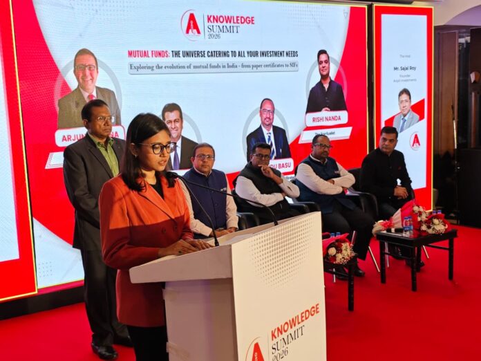 সোনার দাম আকাশছোঁয়া! নিফটির ওঠানামার মাঝেই দুর্দান্ত রিটার্ন দিয়ে পরবর্তী ‘সোনার খনি’ হয়ে উঠছে এই মিউচুয়াল ফান্ডগুলি