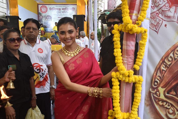 টালিগঞ্জ শান্তিপল্লী পুজো সমিতির ৮৮তম বর্ষের খুঁটি পুজো উদযাপন