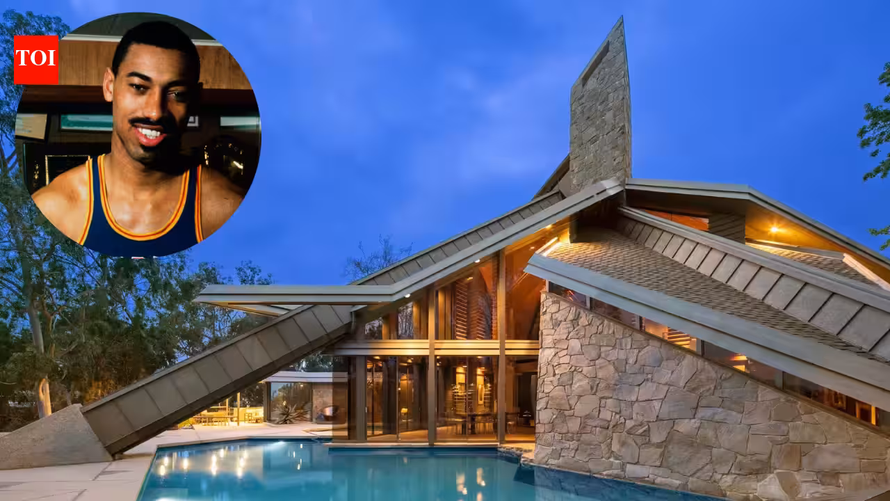 In 1971, Wilt Chamberlain built his custom Bel-Air estate for about  million; after a .55 million sale, five-year renovation and a near- million asking price, the home sold for about .7 million