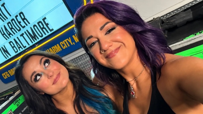 Bayley Unhappy With WWE Referee After Controversial Loss On RAW | WWE
