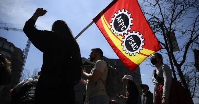 PSAC announces nationwide strike votes set for November – National