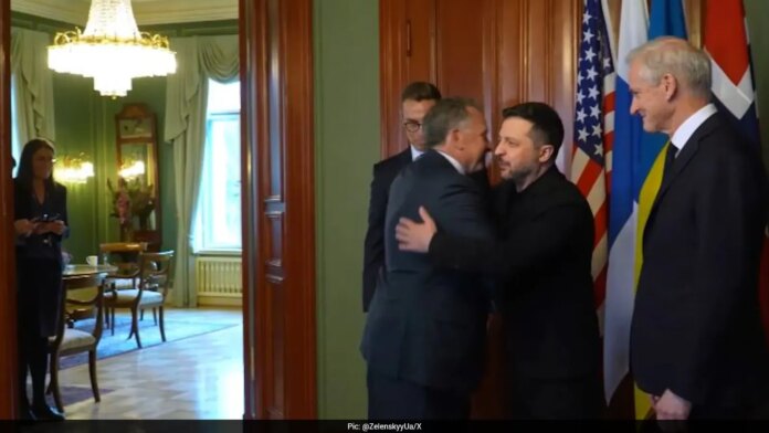 Volodymyr Zelensky Holds “Productive” Talks With Trump Envoys, Steve Witkoff To Meet Putin Today